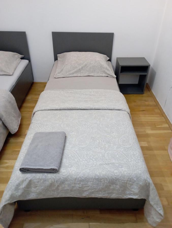 Meier House Wawer Hotell Warszawa Exteriör bild